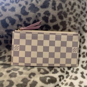 LOUIS VUITTON FLAT WALLET